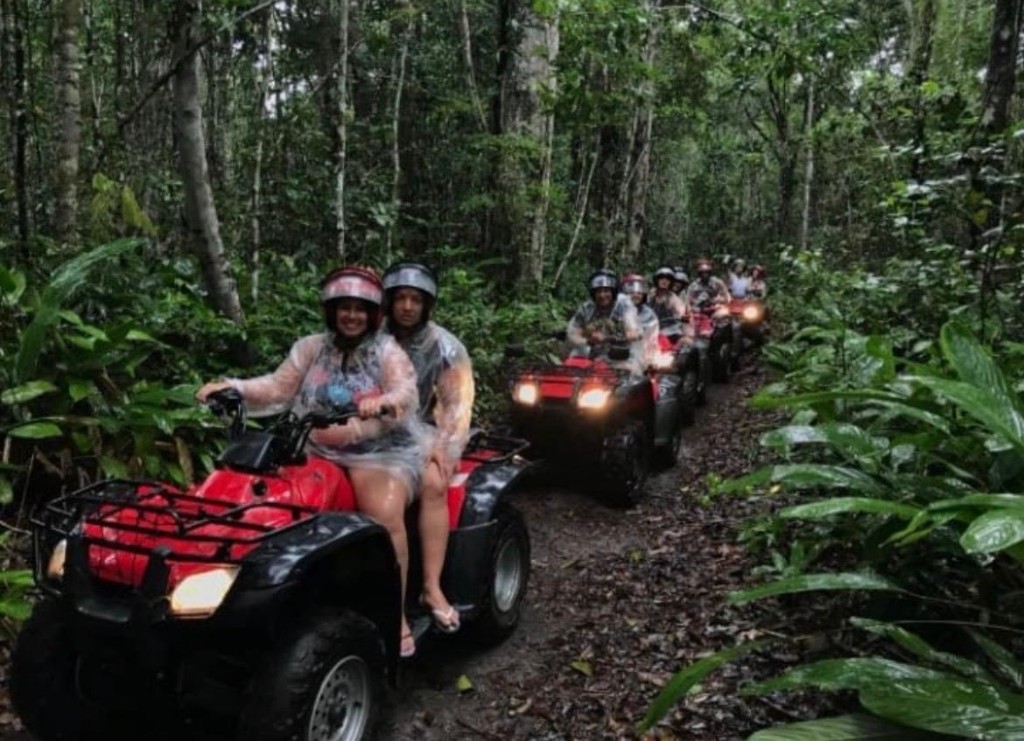 Quadriciclo — Porto Seguro (BA)